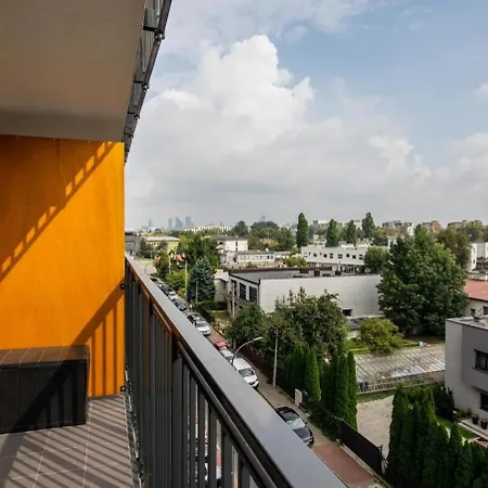 Apartment Wagonowa Premium Chopin Airport